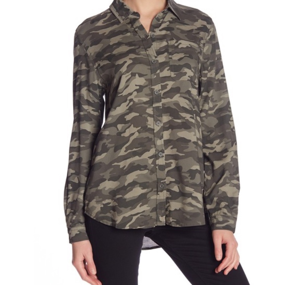 NWT Beachlunchlounge Alana Camo Button Down Top